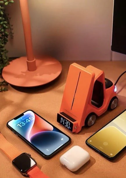4 in 1 Forklift Fast Wireless Charging Station Dock for iPhone, AirPods & Apple Watch - Image 4
