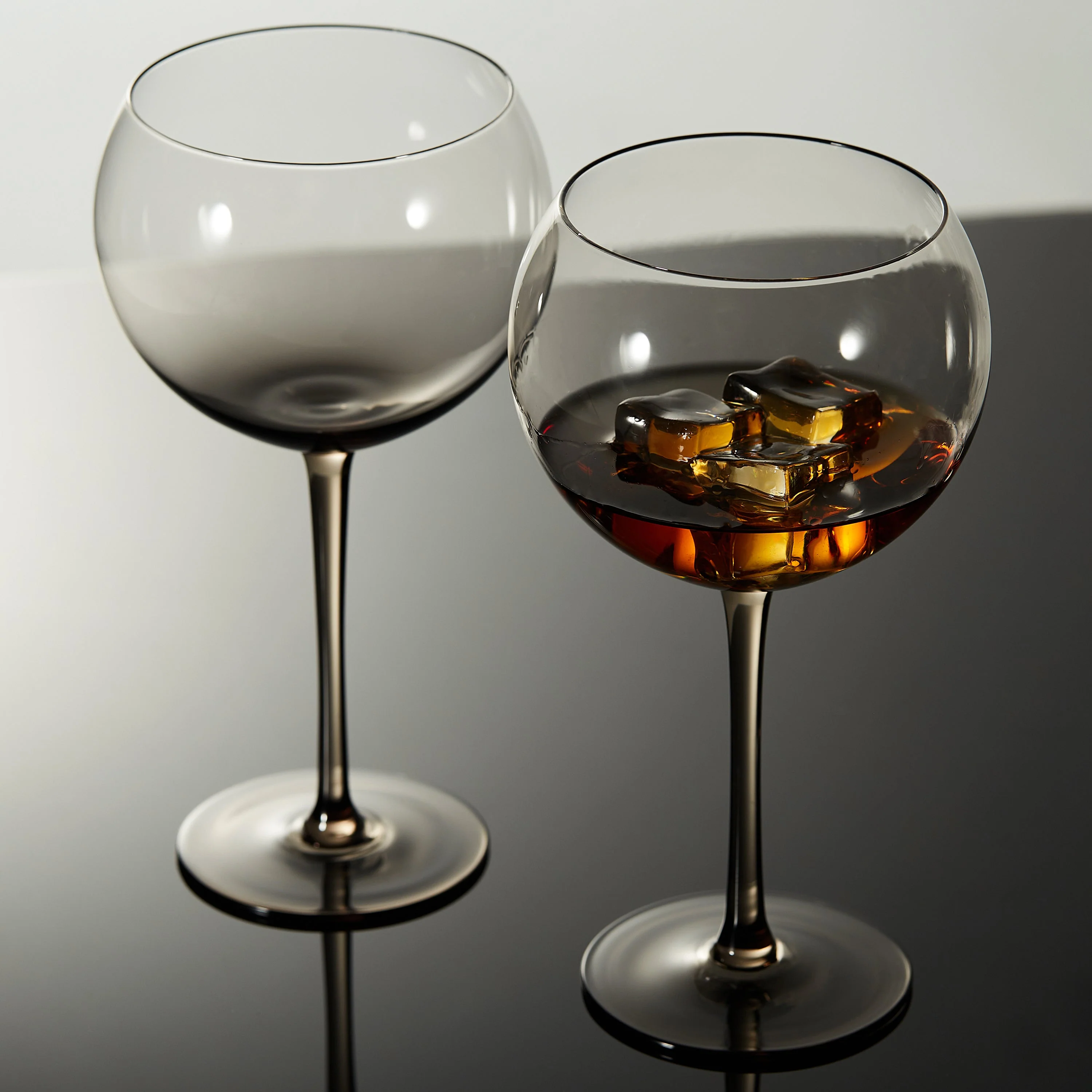 Berkware Set of 2 Sparkling Colored Glasses - Image 6