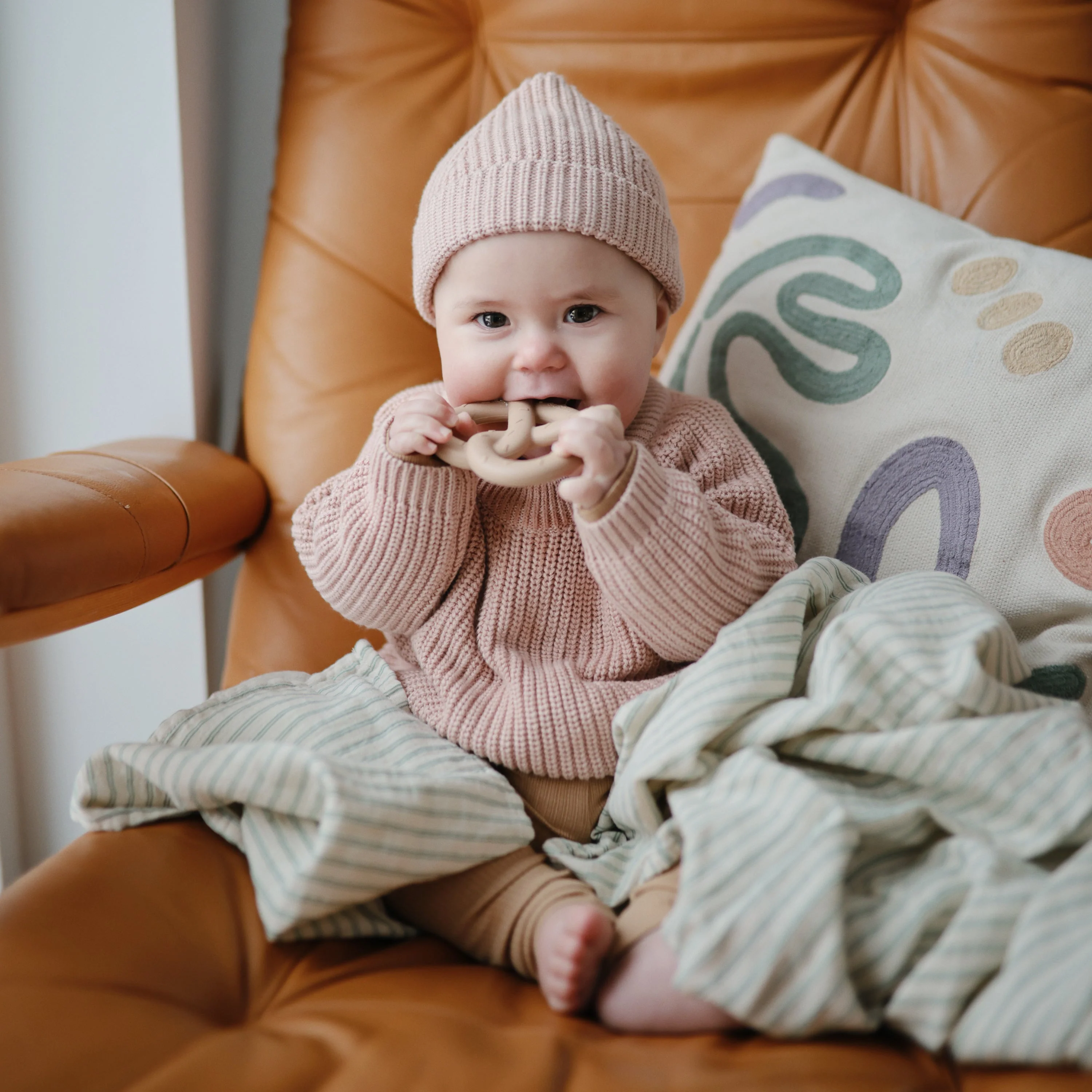 Chunky Knit Beanie - Image 21