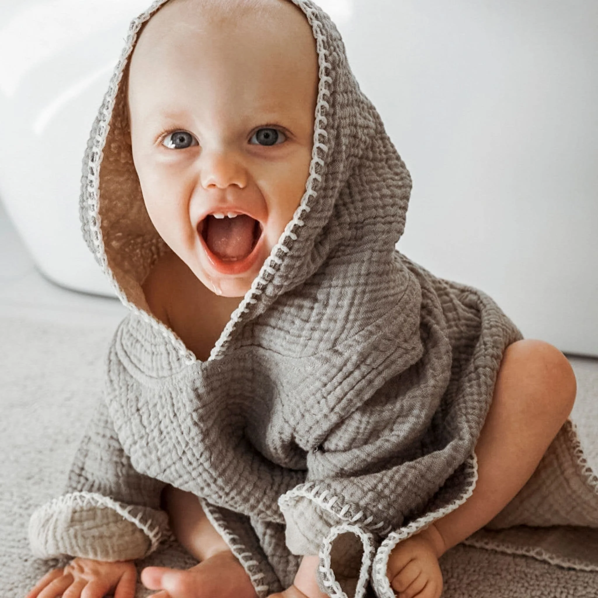 Crinkle Kids Poncho by POKOLOKO - Image 11