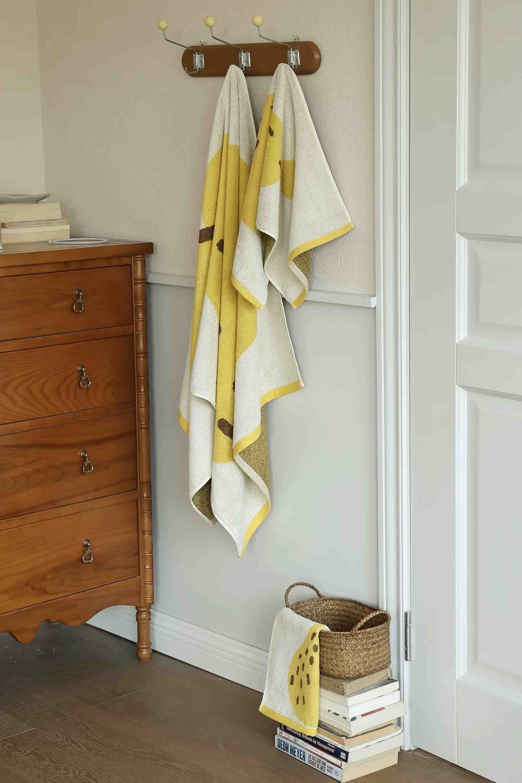 Cute Whimsical Pear Bath Towel - Ultra Soft, Absorbent, 100% Staple Cotton - Image 8
