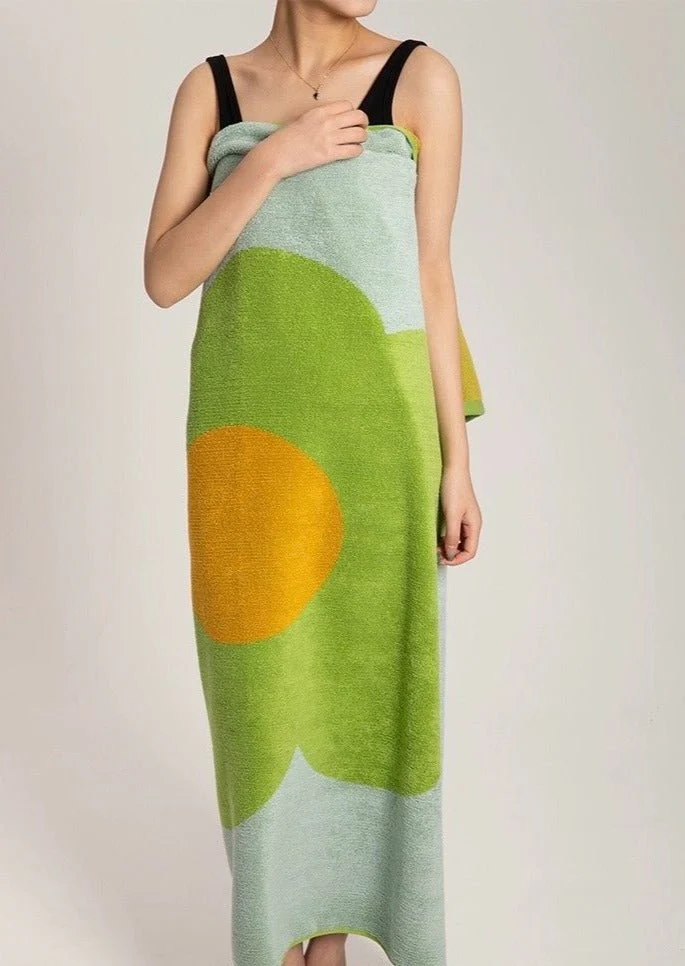Cute Whimsical Sunflower Bath Towel - Ultra Soft & Absorbent Staple Cotton - Image 4
