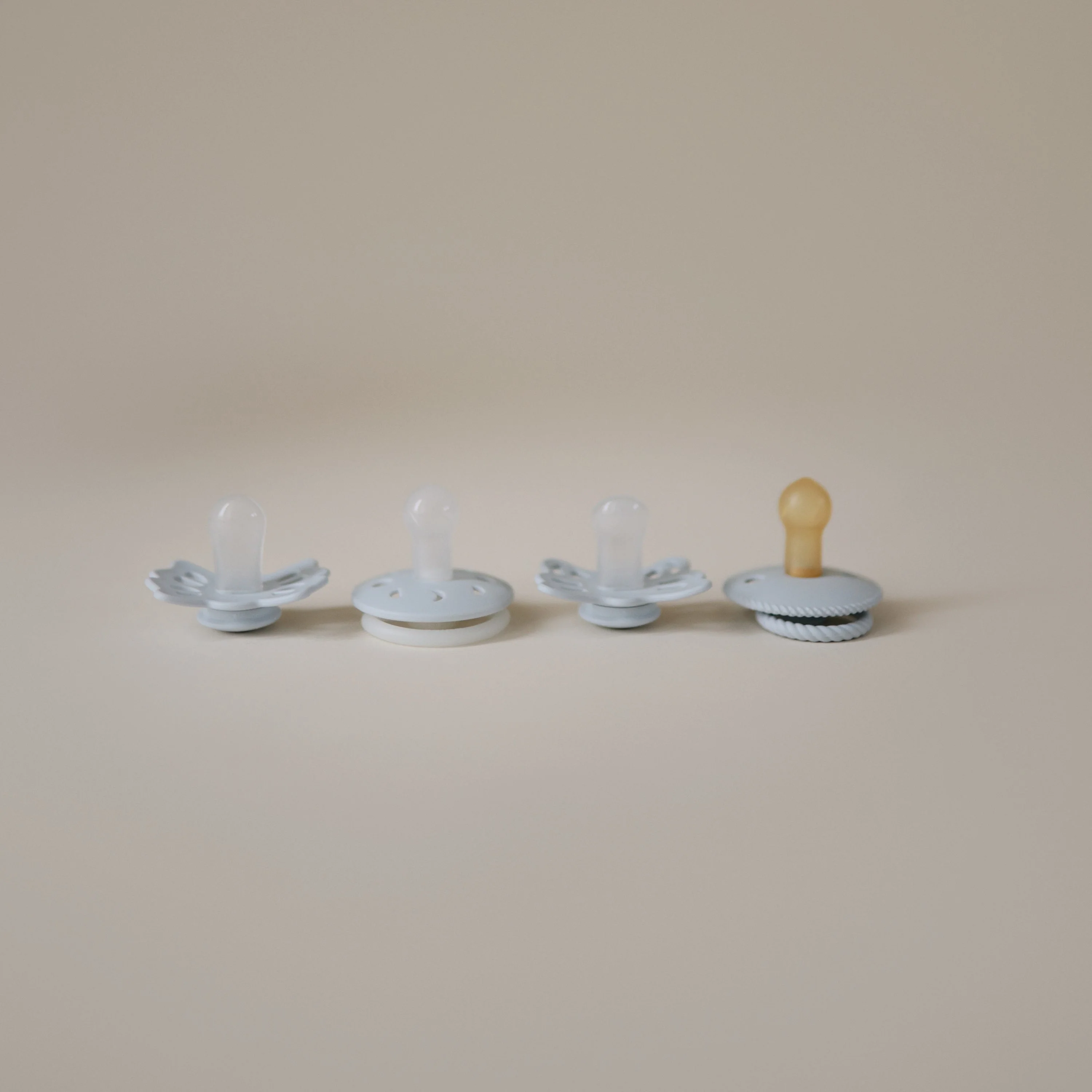 FRIGG Baby's First Pacifier Moonlight Sailing (Powder Blue) 4-Pack - Image 7