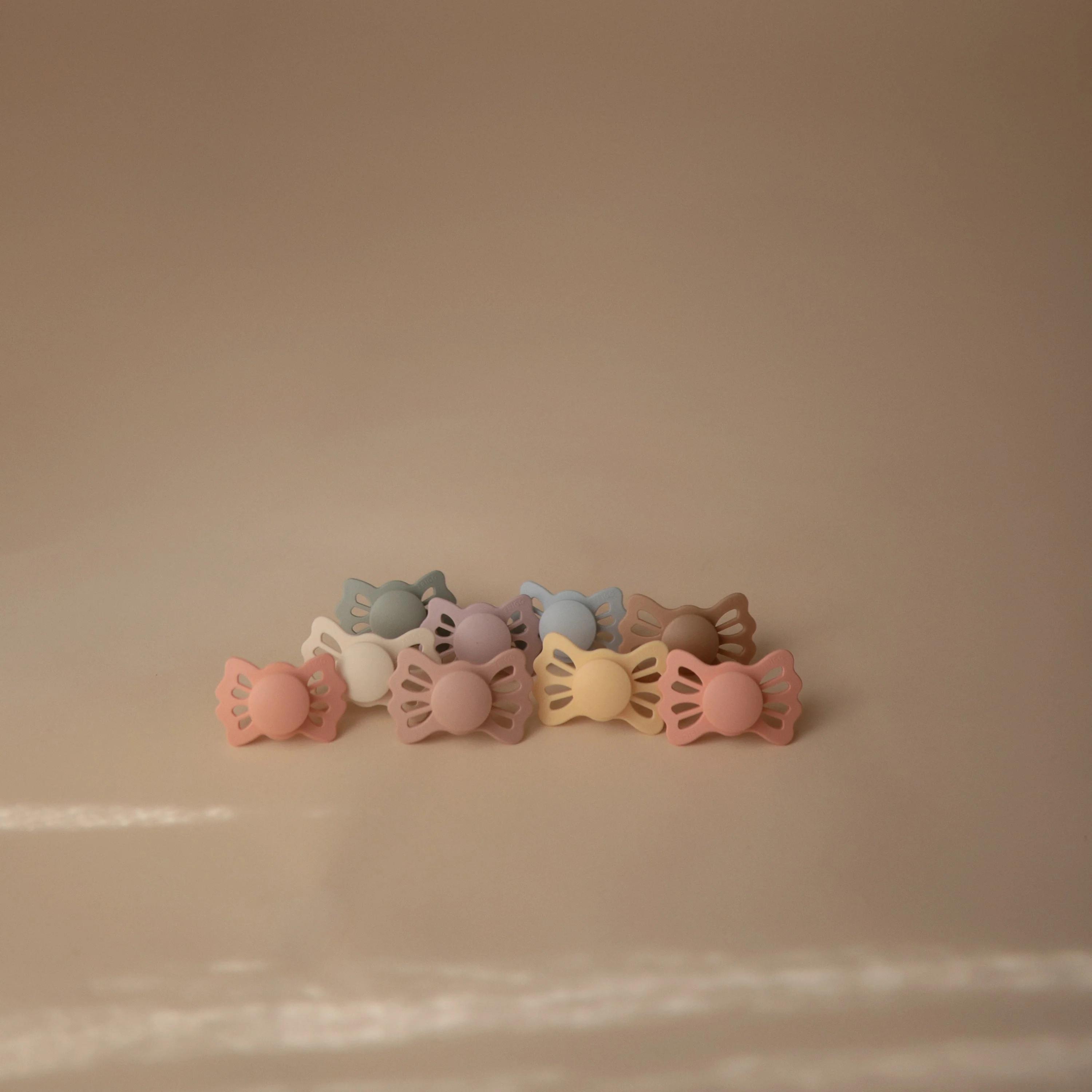 FRIGG Lucky Symmetrical Silicone Pacifier 2-Pack (6-18 Months) - Image 50