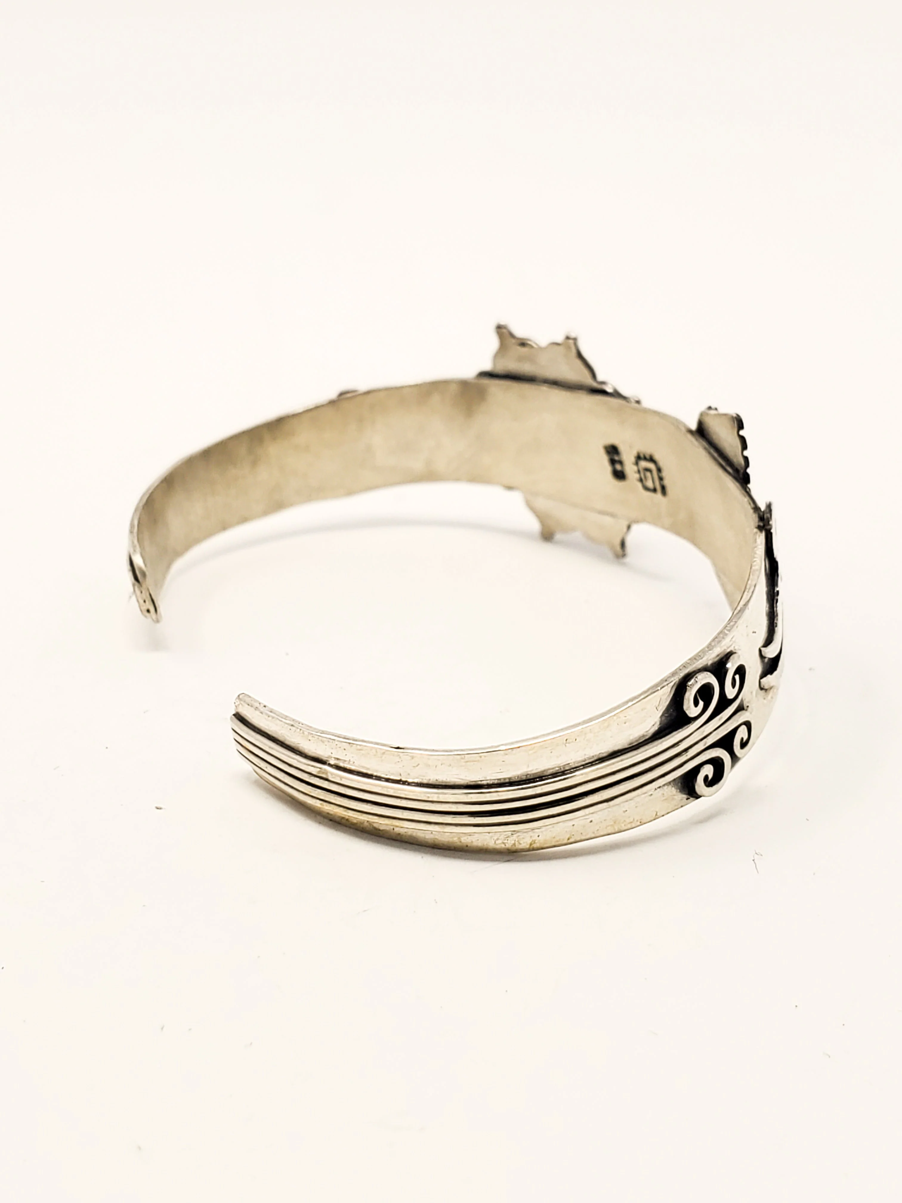Hummingbird Peyote Silver Bracelet - Image 6