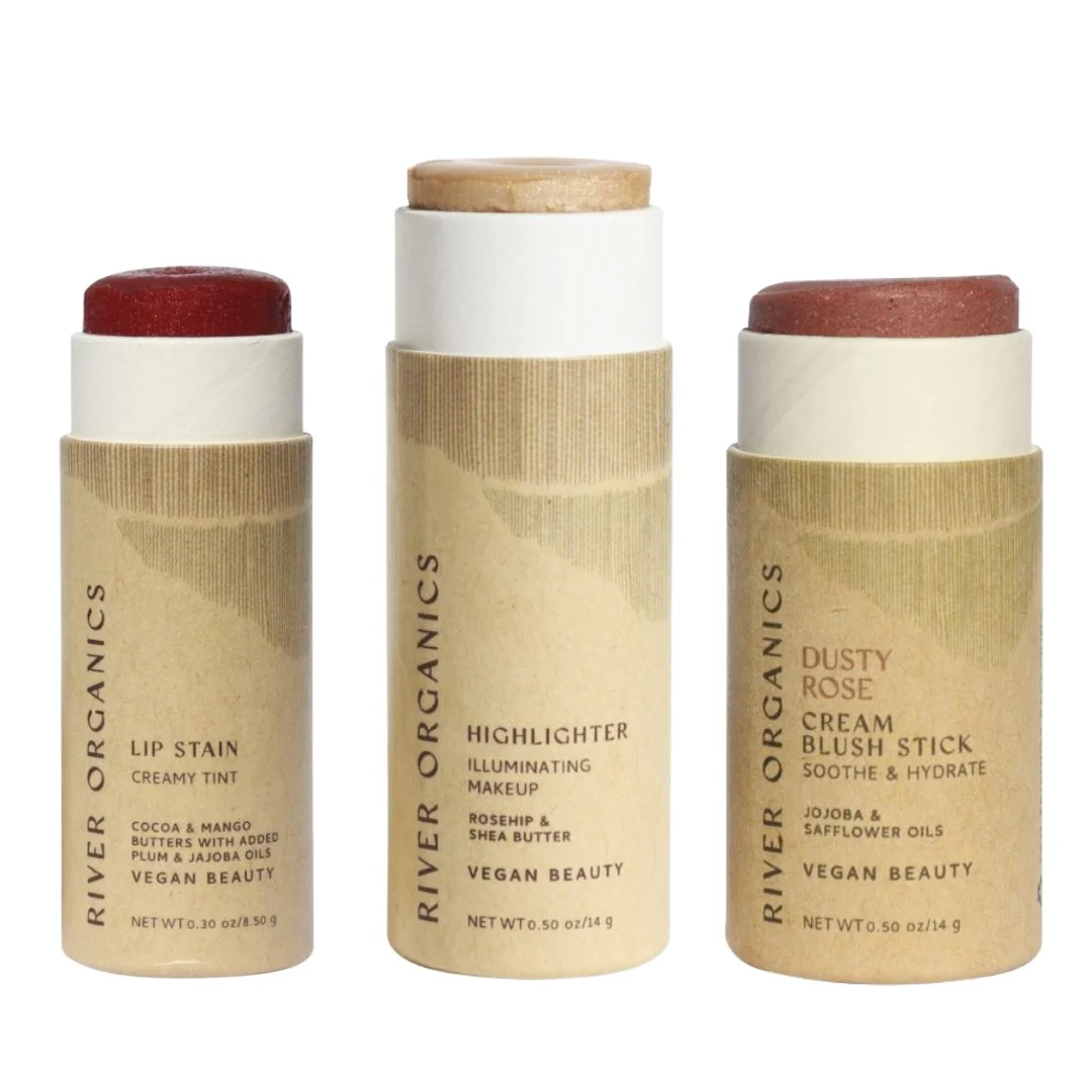Lip + Highlighter + Blush Set - Image 7