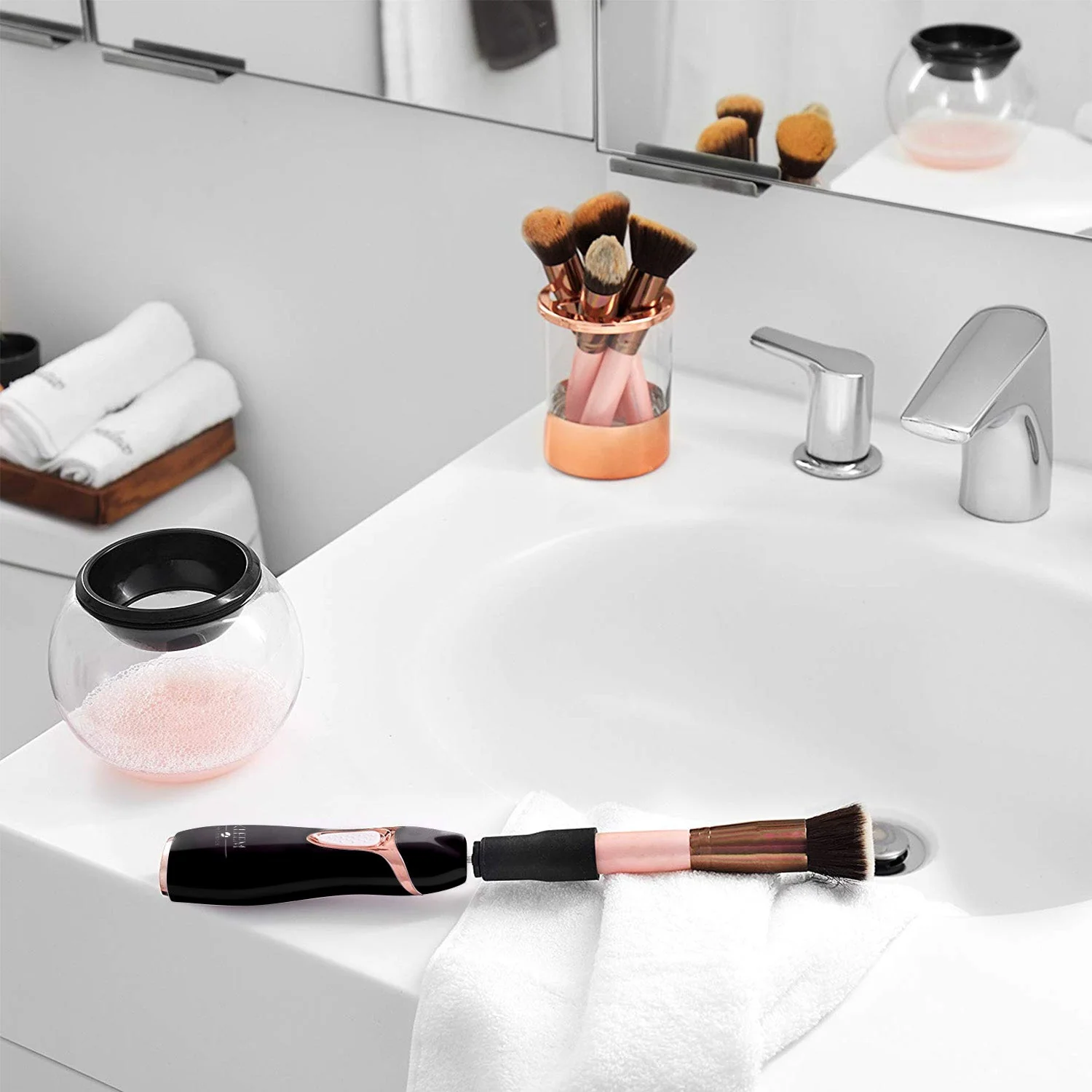 Makeup Brush Cleaner - Image 2