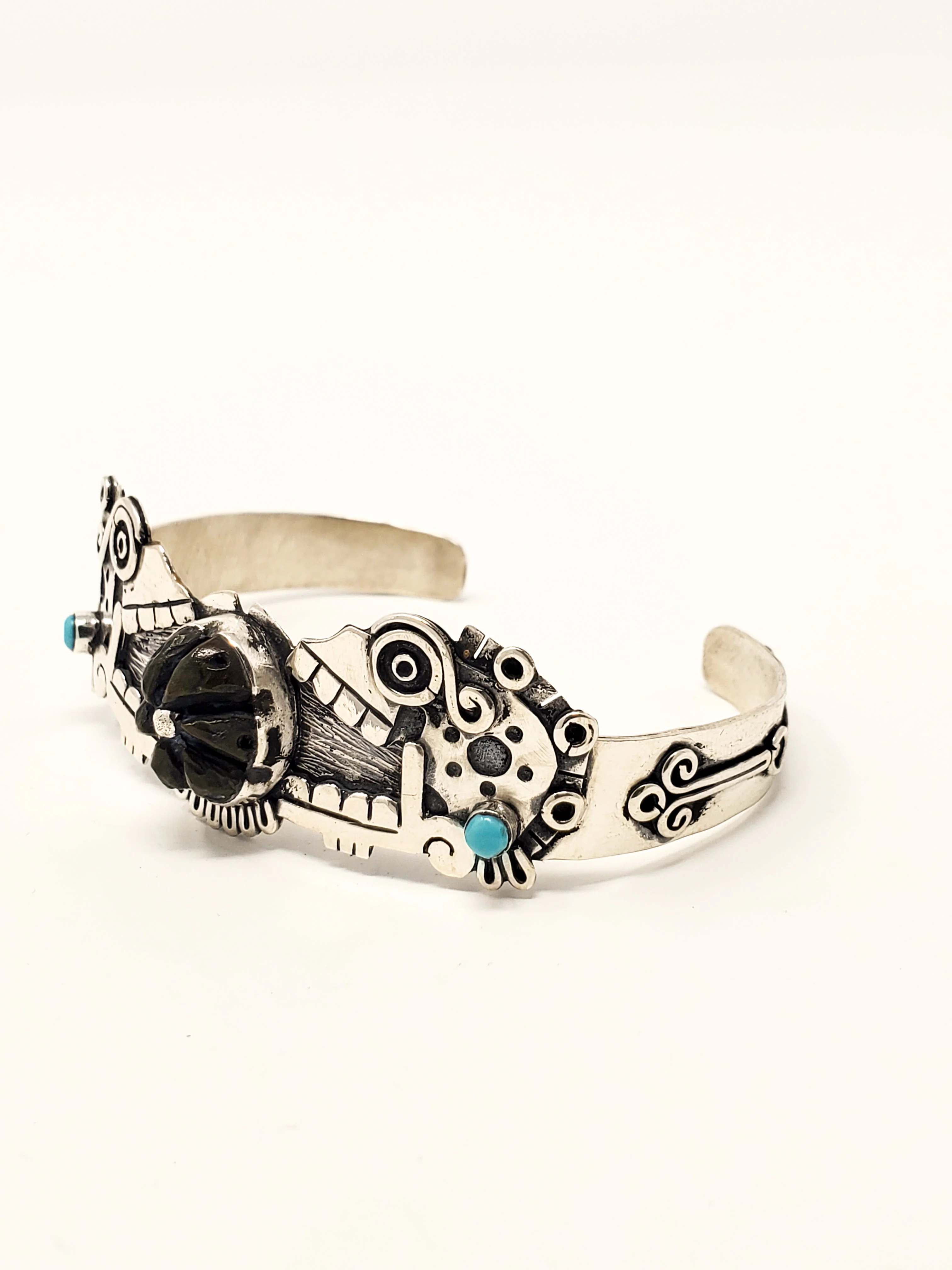 Miquiztli (Skulls) Peyote Silver Bracelet - Image 2