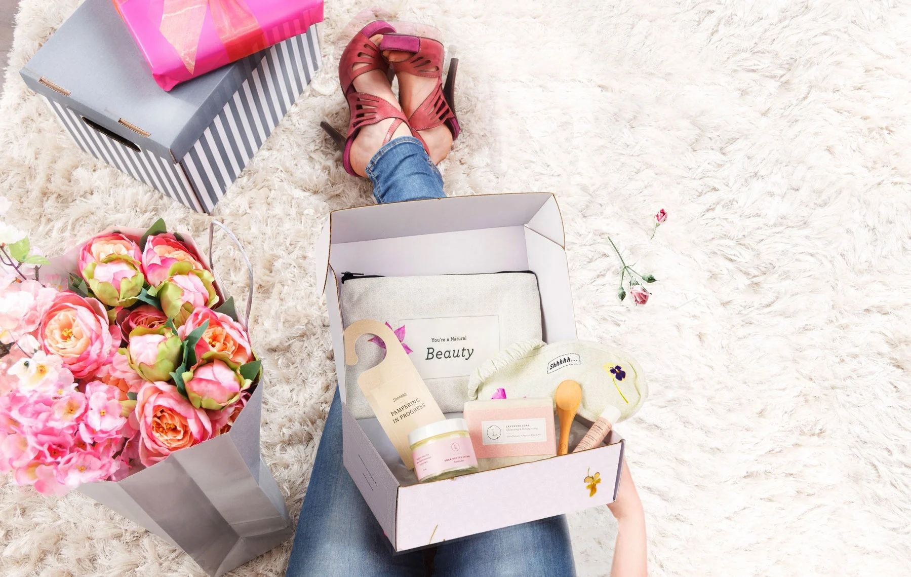One year of self-care SUBSCRIPTION BOXES for WOMEN - Will be shipped every 3 months