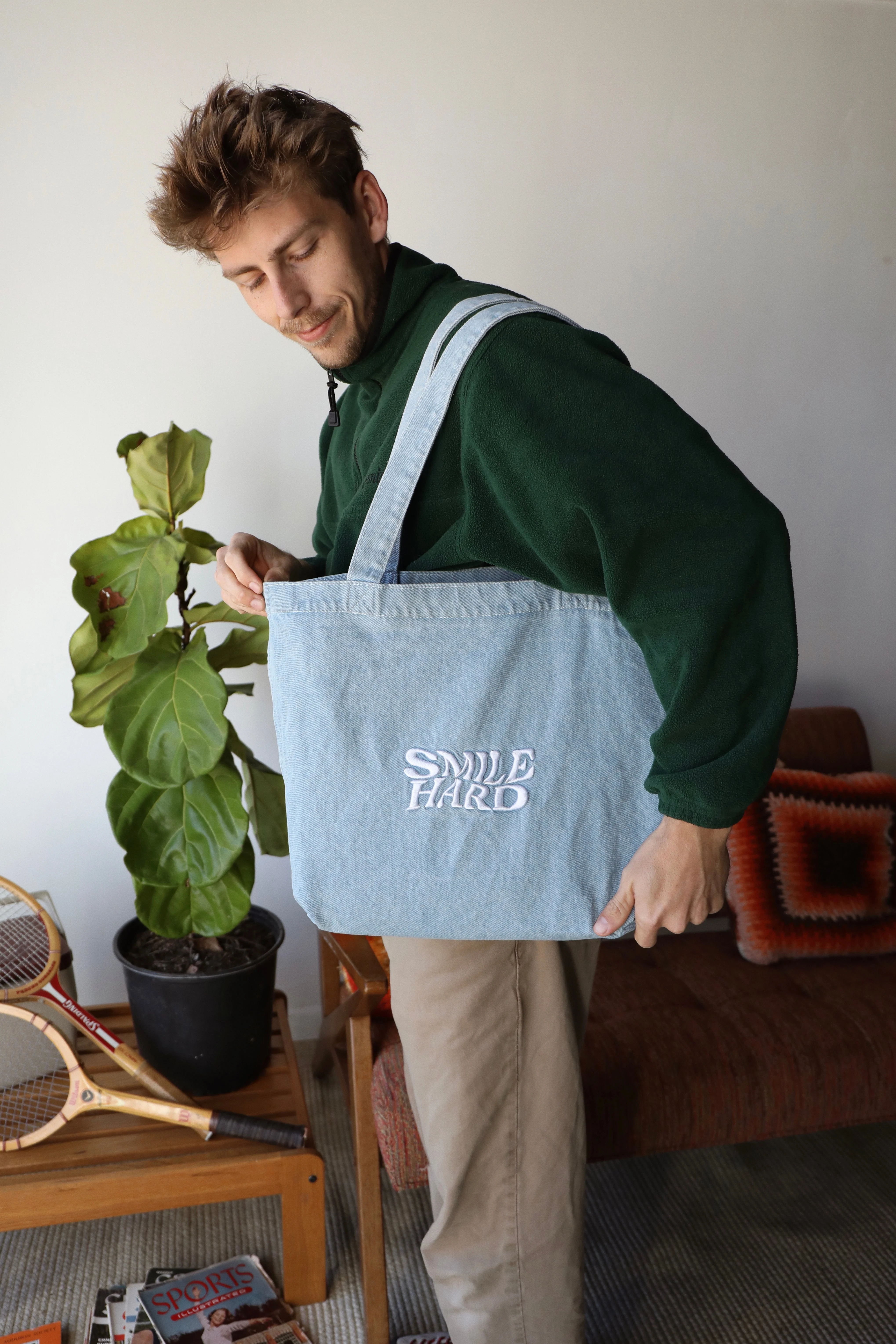 SMILE HARD DENIM TOTE - Image 4