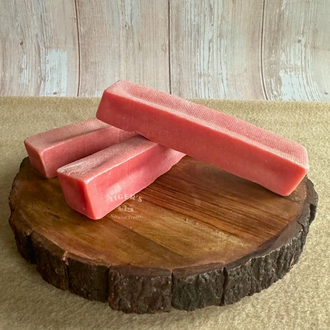 Strawberry Yak Chews for Dog, Valentine's Day Dog Treats - Image 8