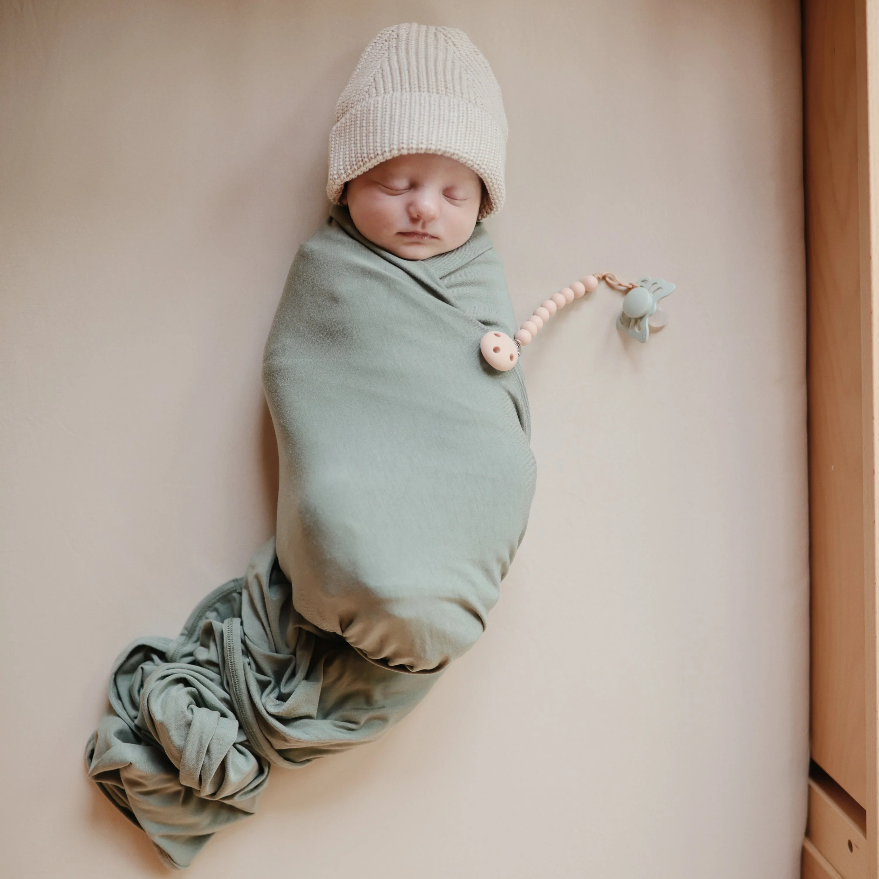 Stretchy Crib Sheet - Image 18