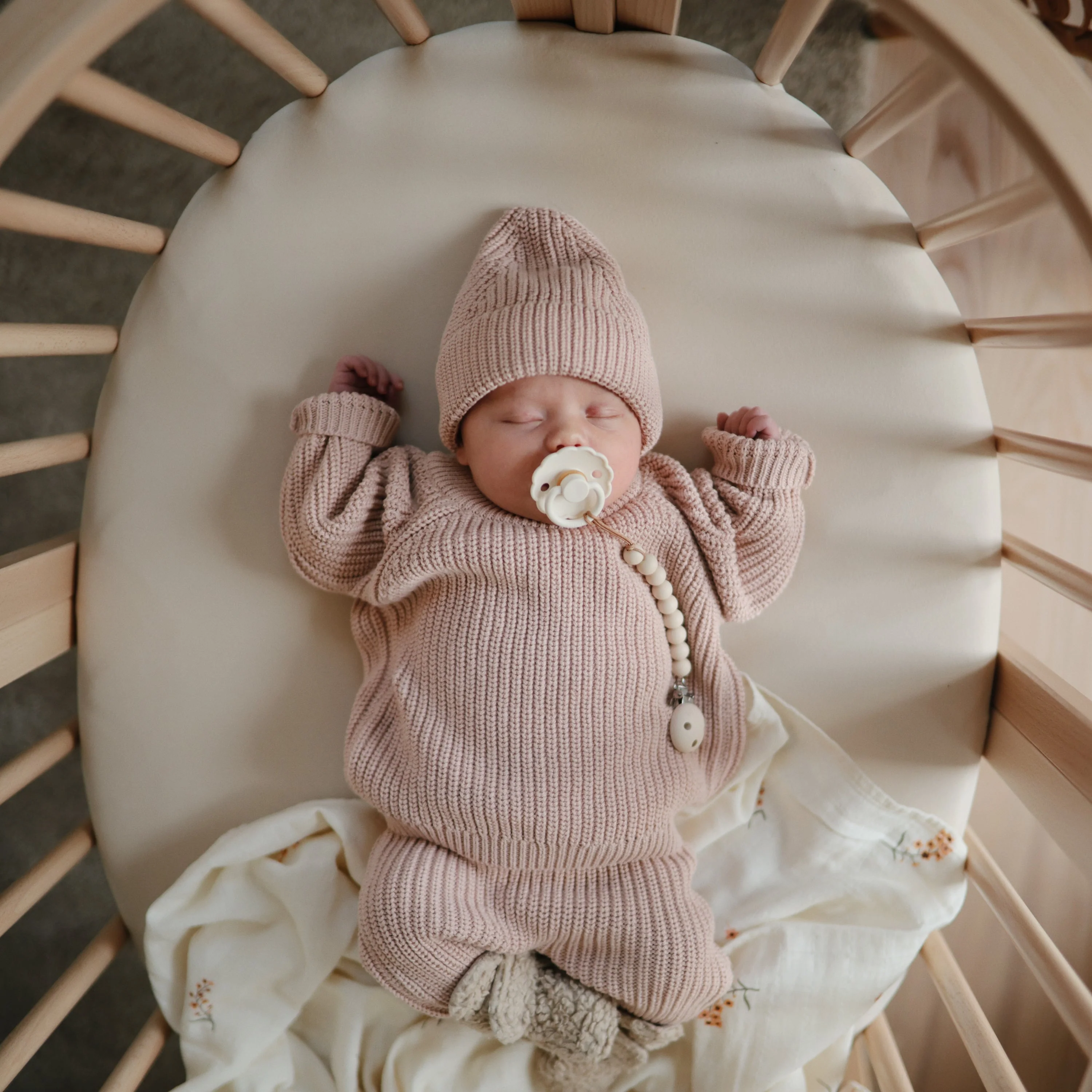 Stretchy Swaddle - Image 42