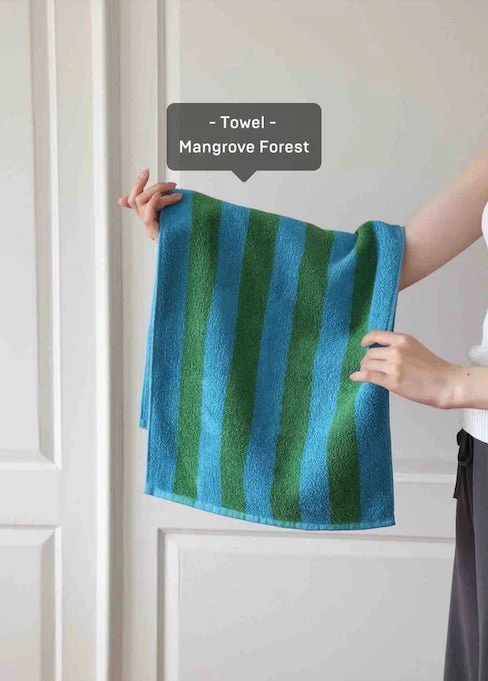 Ultra Soft Absorbent Retro Stripe Bath Towel - 100% Organic Premium Combed Cotton - Image 10