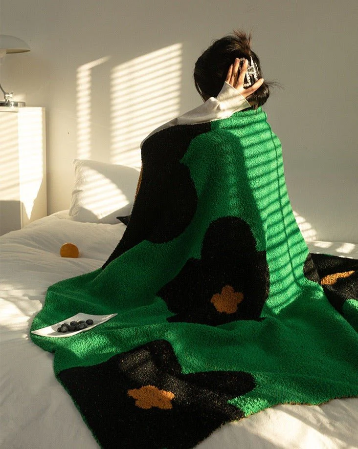 Ultra Soft Microfiber Sunflower Pattern Throw Blanket - Image 5