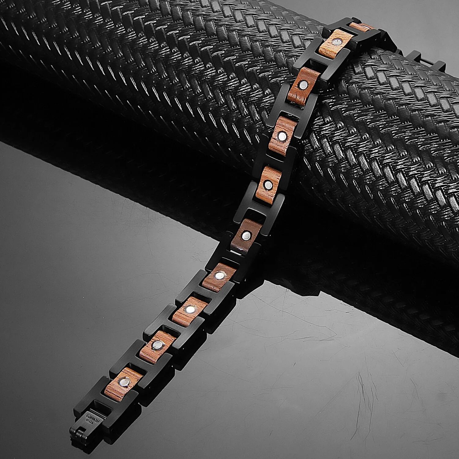 Wood and Stainless Steel Magnetic Bracelet. 3 Colors available. Model WB009 - Image 6