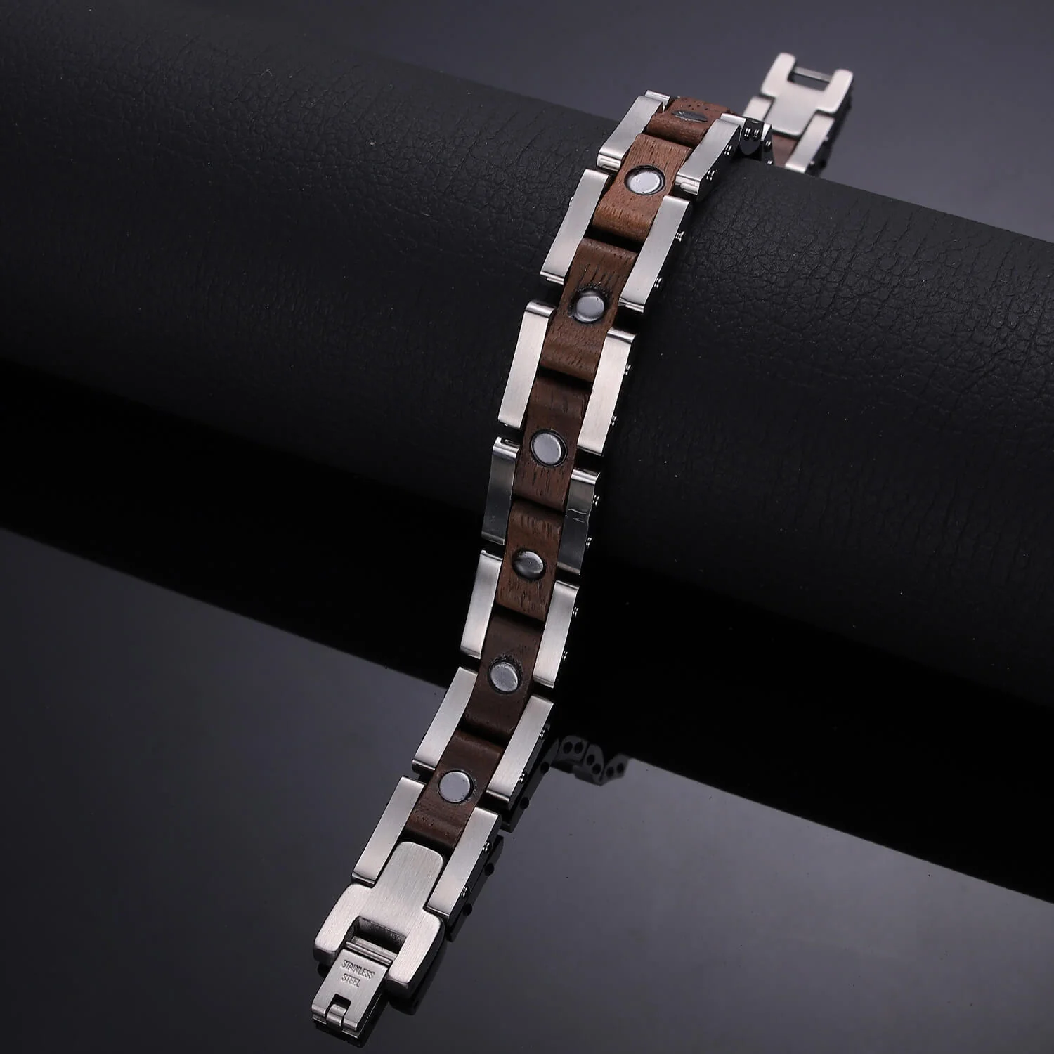 Wood and Stainless Steel Magnetic Bracelet. Silver Color available. Model WB008 - Image 4
